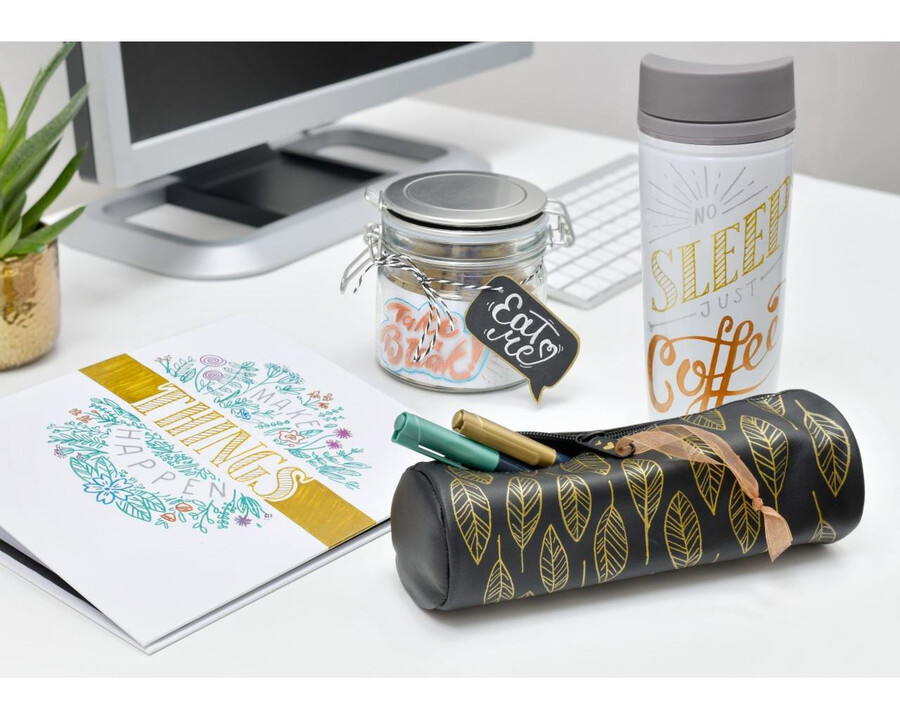 metallic marker